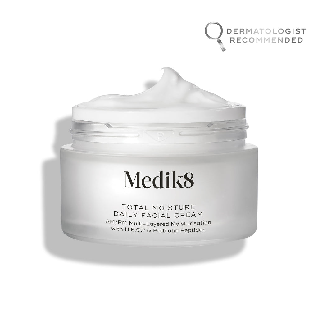 MEDIK8 TOTAL MOISTURE DAILY FACIAL CREAM™ 50ml

AM/PM Multi-Layered Moisturisation with H.E.O.® & Prebiotic Peptides